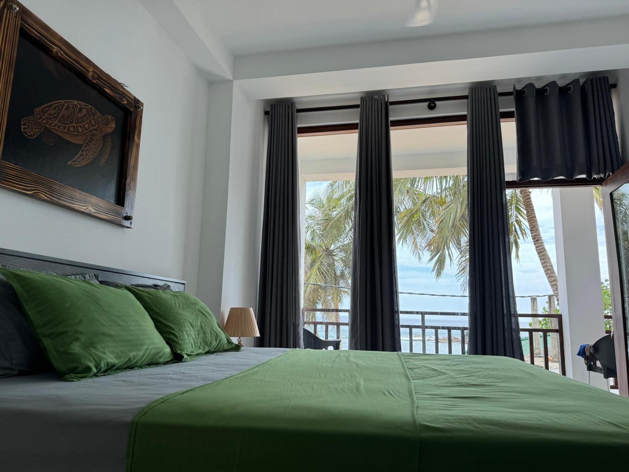 Turtle Beach House Batigama Extérieur photo